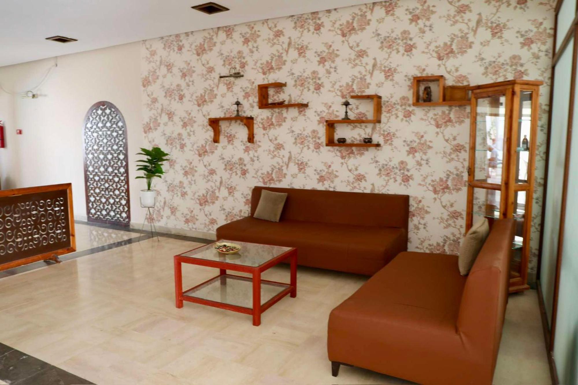 Appart Hotel Rodes Мезрая Экстерьер фото